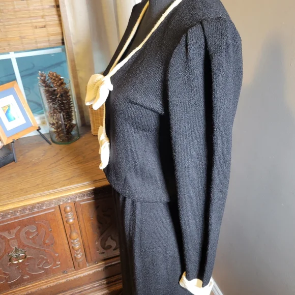 VINTAGE 80'S HAND LOOMED KNIT BOW DRESS BY HARLAN - Picture 3 of 11